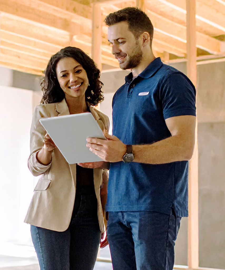 TRUE-technician-explaining-HVAC-services-Cleburne